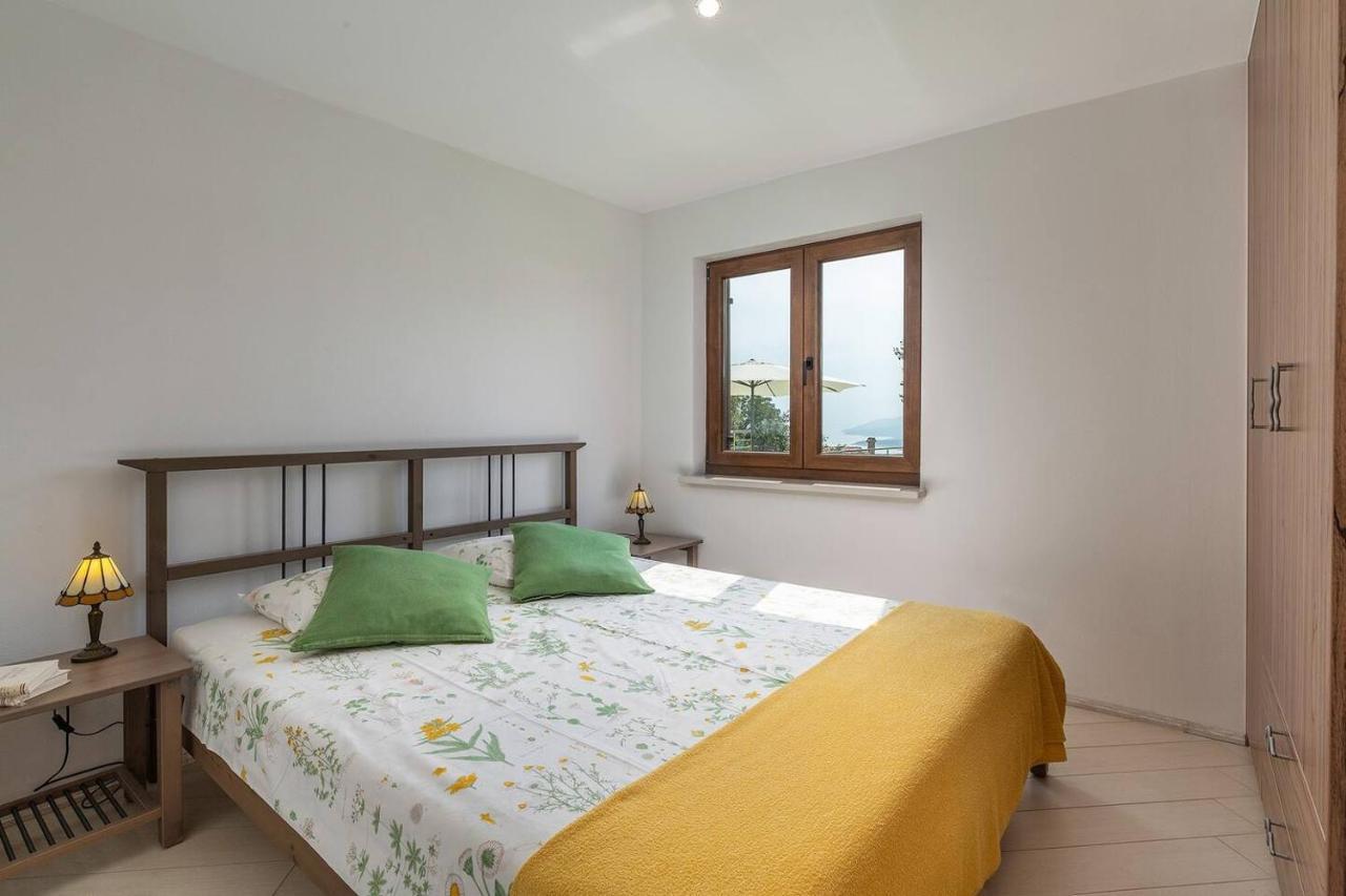 E&T Apartments With A Beautiful Pool Rabac Ngoại thất bức ảnh